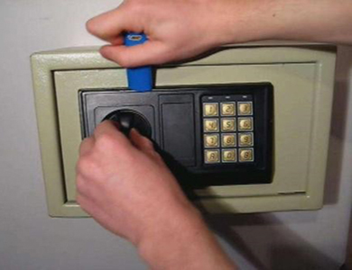 德钦24小时上门开锁公司