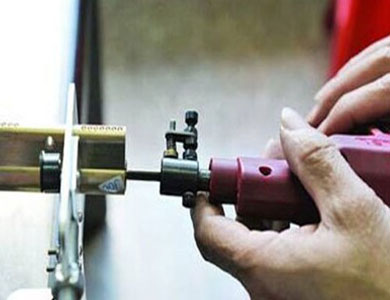 德钦24小时上门开锁公司